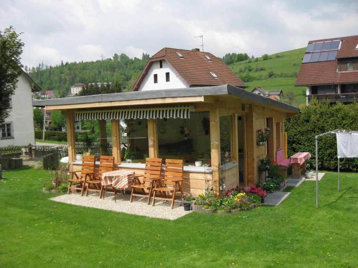 Apartamento Schwarzwaldhaus Simmelehof Lenzkirch Exterior foto