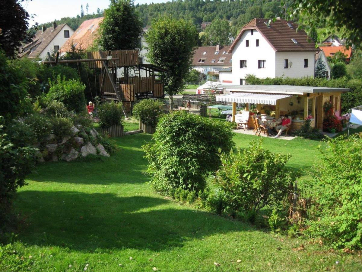 Apartamento Schwarzwaldhaus Simmelehof Lenzkirch Exterior foto